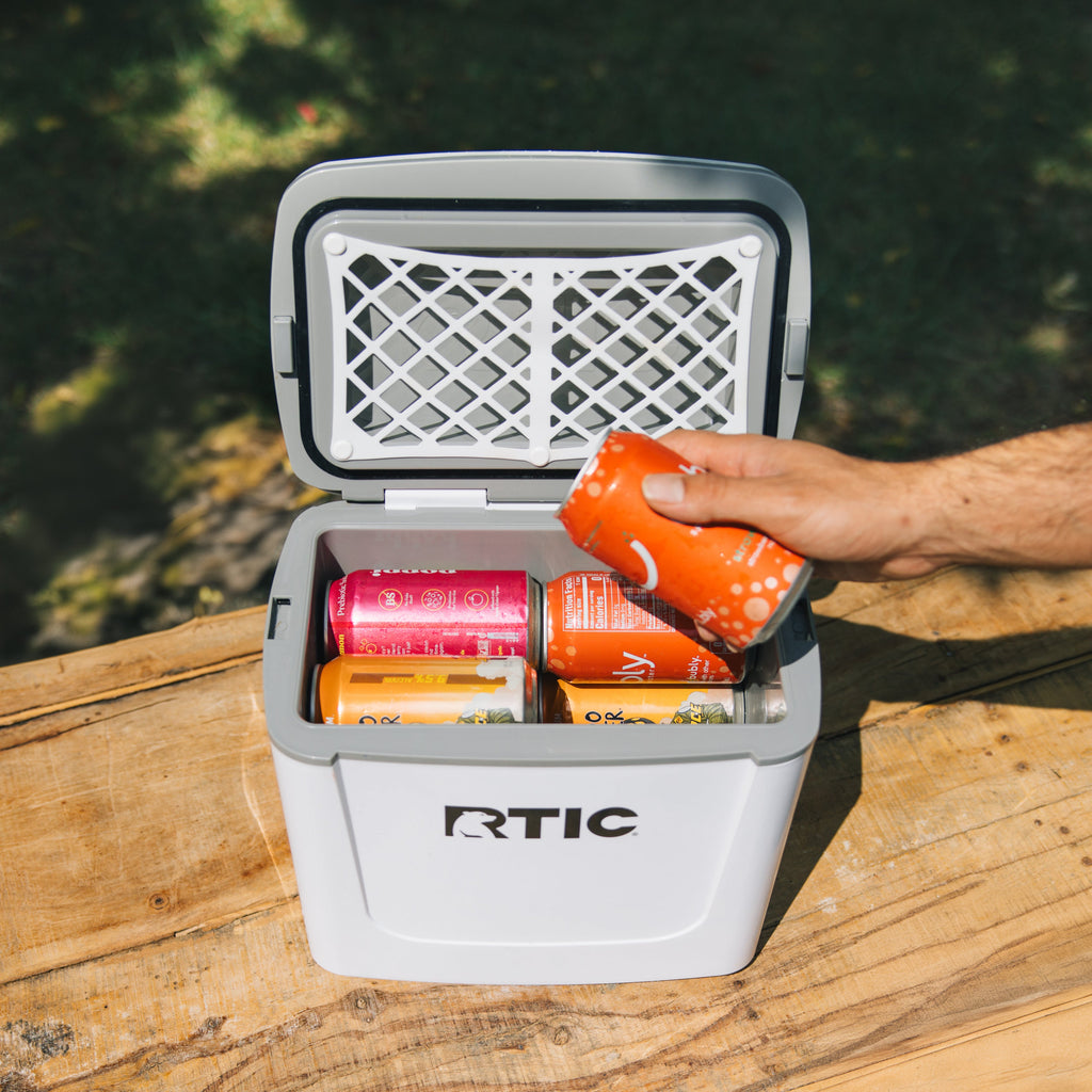 8 QT Road Trip Personal Cooler (8GEZ)
