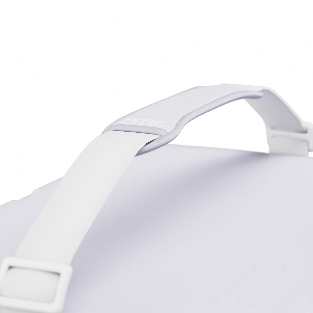 22 QT Ultra-Light Cooler (41CF)