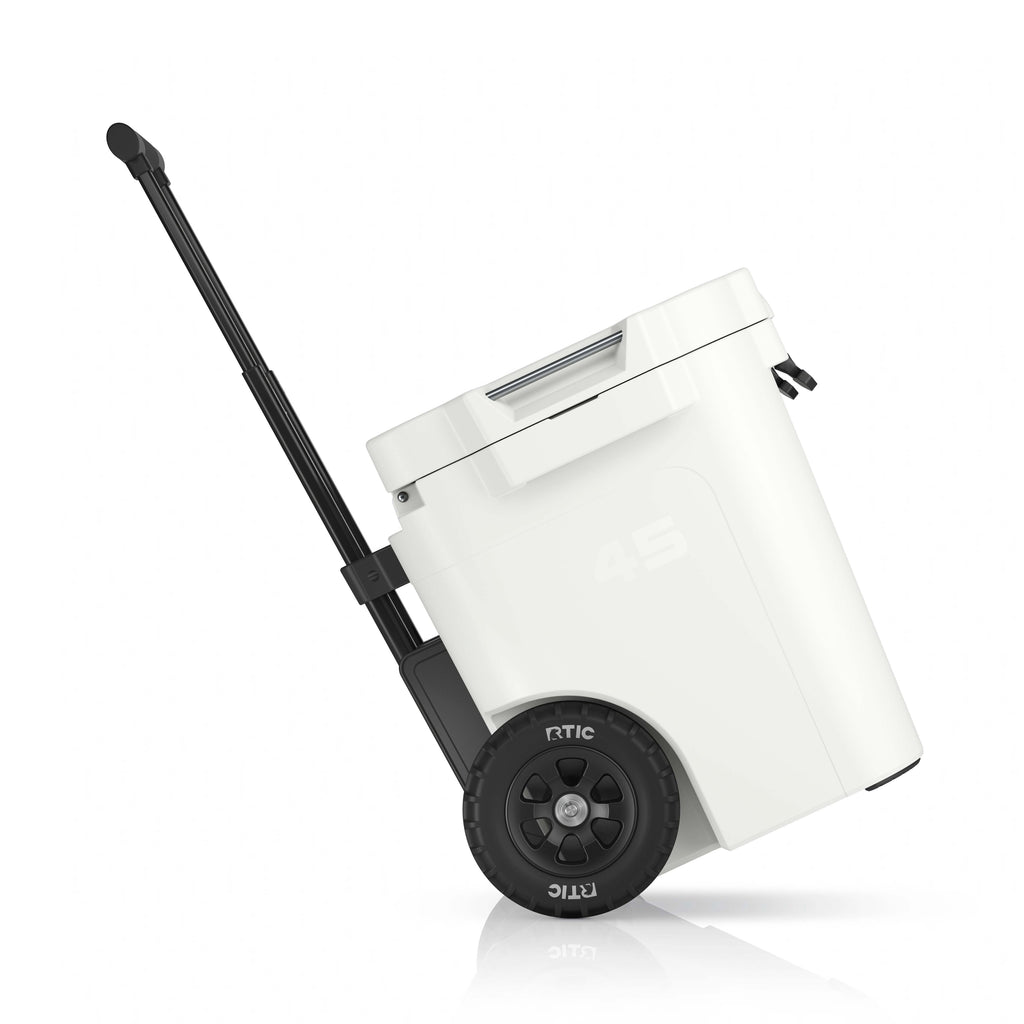 45 QT Ultra-Tough Wheeled Cooler (GW95)