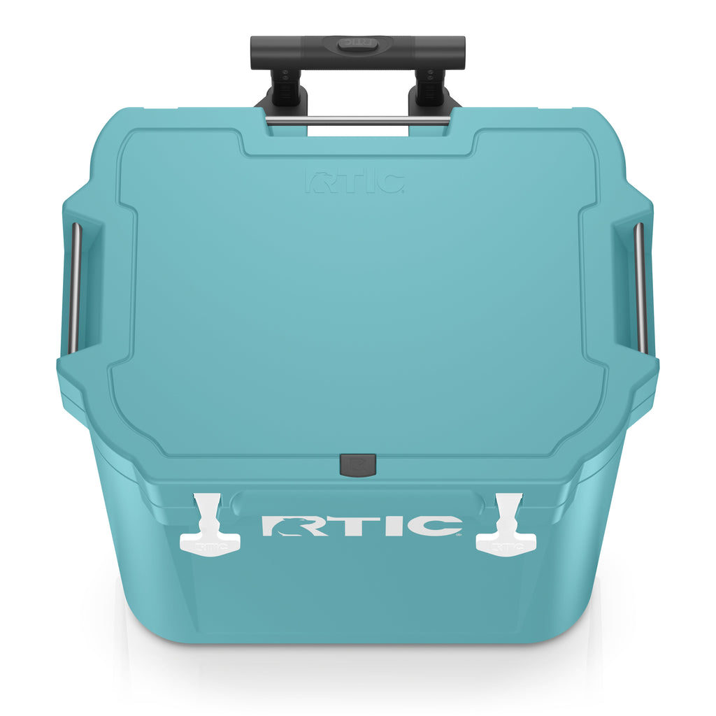 45 QT Ultra-Tough Wheeled Cooler (GW95)