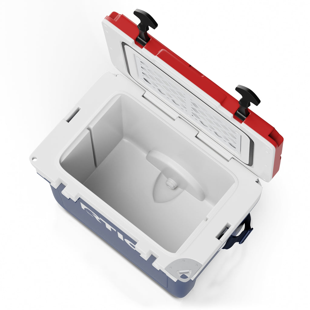 22 QT Ultra-Light Cooler (41CF)