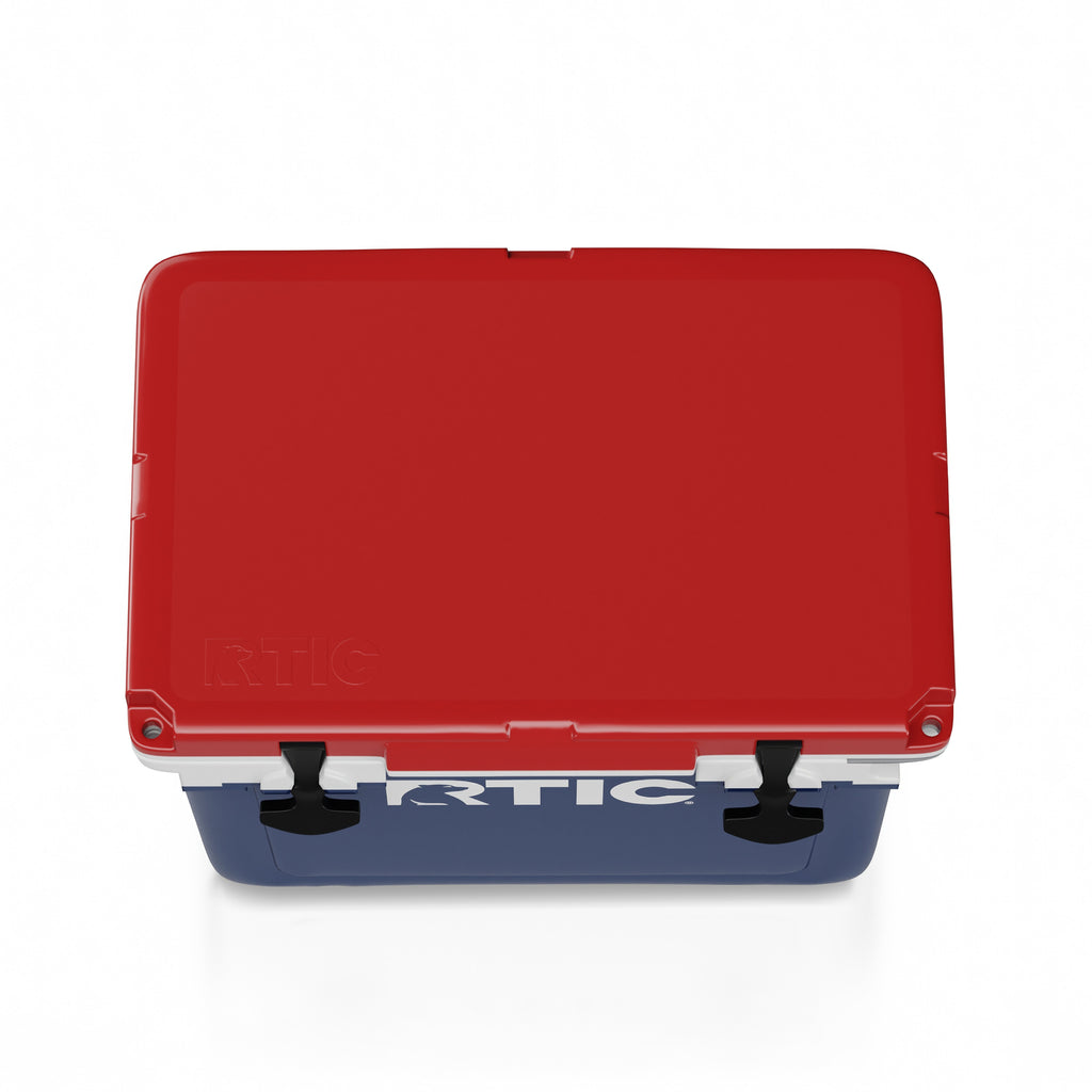 22 QT Ultra-Light Cooler (41CF)
