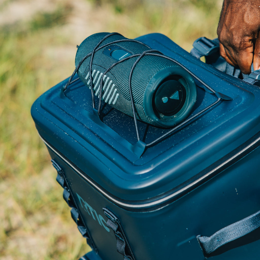 Ultra-Tough Backpack Cooler (87GN)