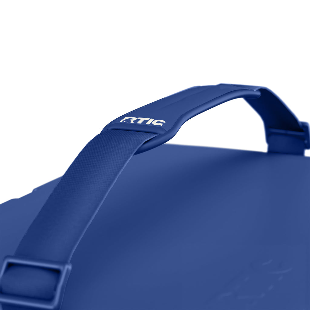 22 QT Ultra-Light Cooler (41CF)