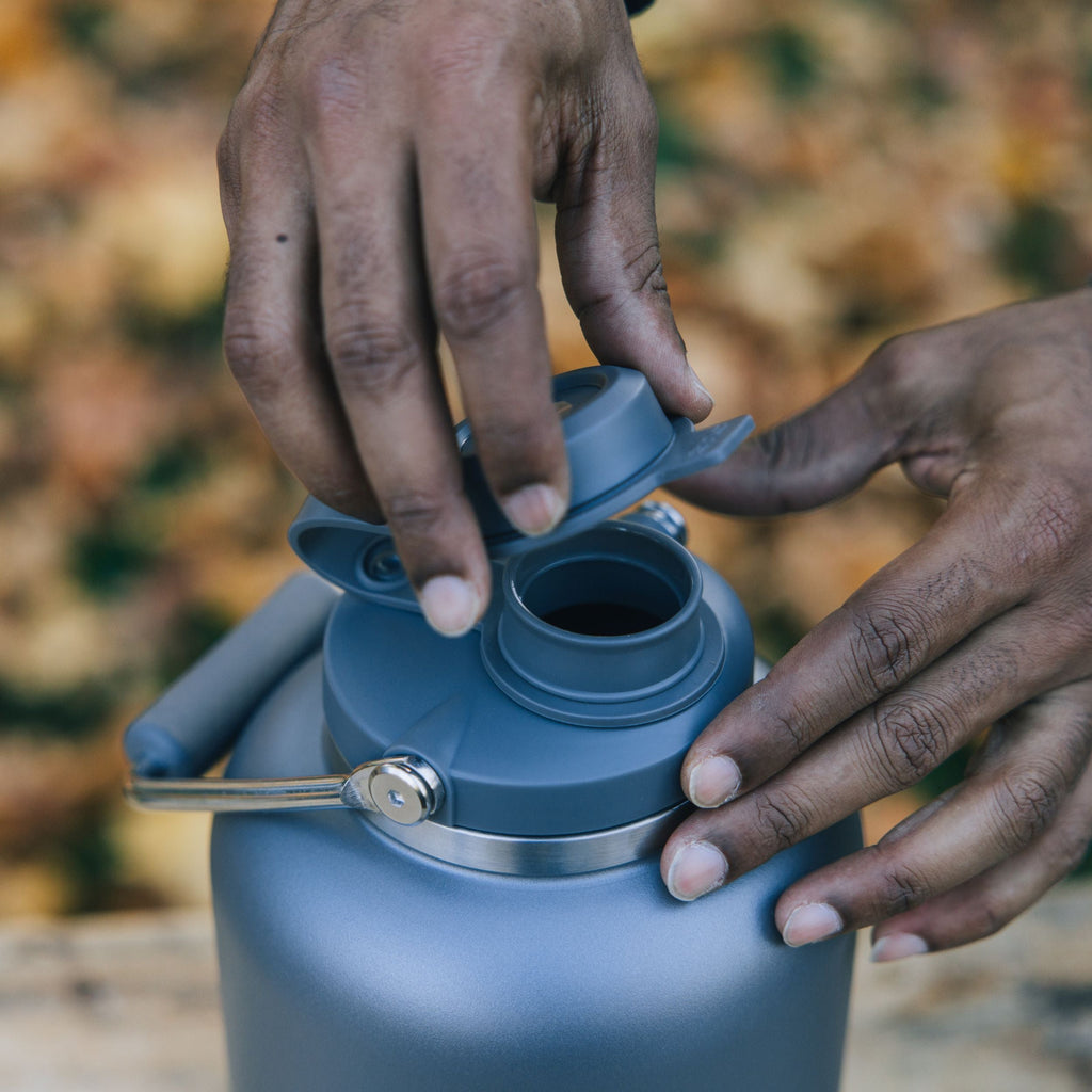 Outback Jug (M6CR)