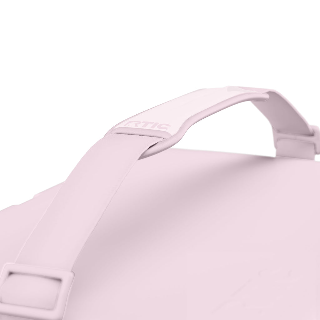 22 QT Ultra-Light Cooler (41CF)
