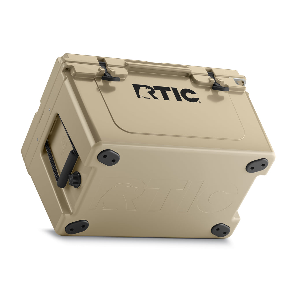 45 QT Ultra-Tough Cooler (D1O2)