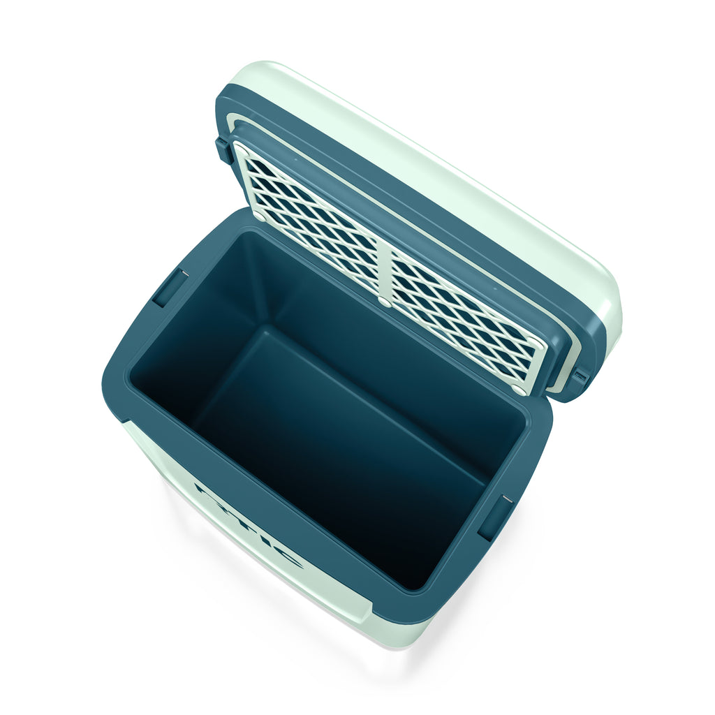 8 QT Road Trip Personal Cooler (8GEZ)