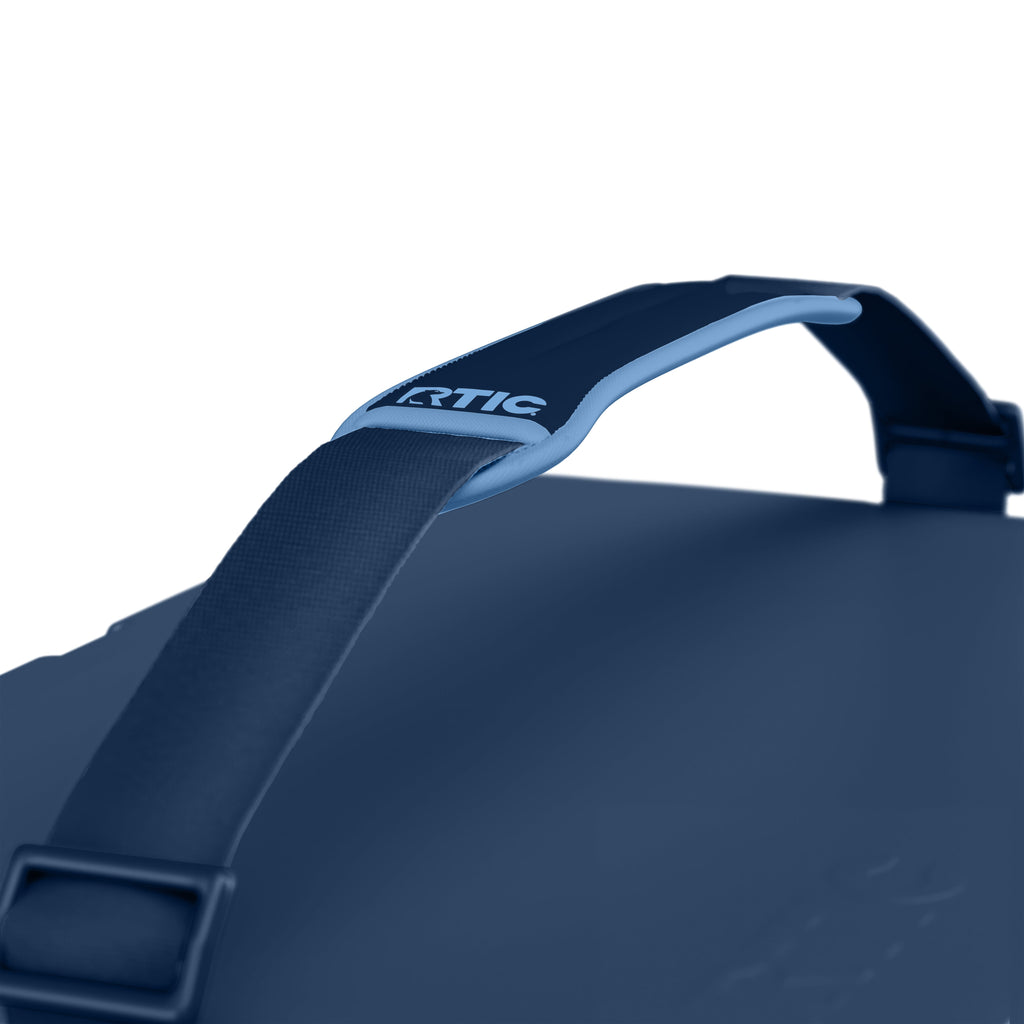 22 QT Ultra-Light Cooler (41CF)