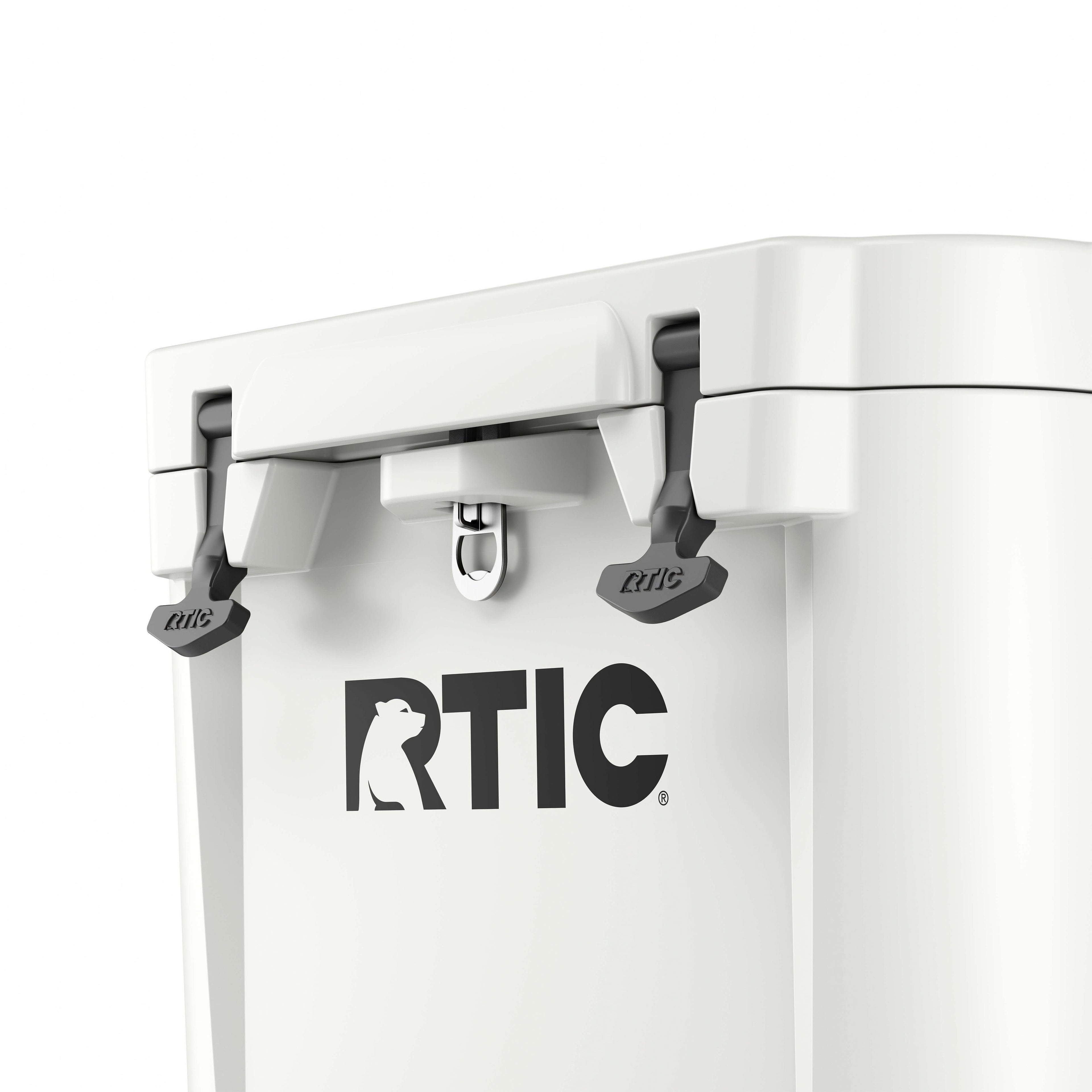 45 QT Ultra-Tough Wheeled Cooler (REBH)