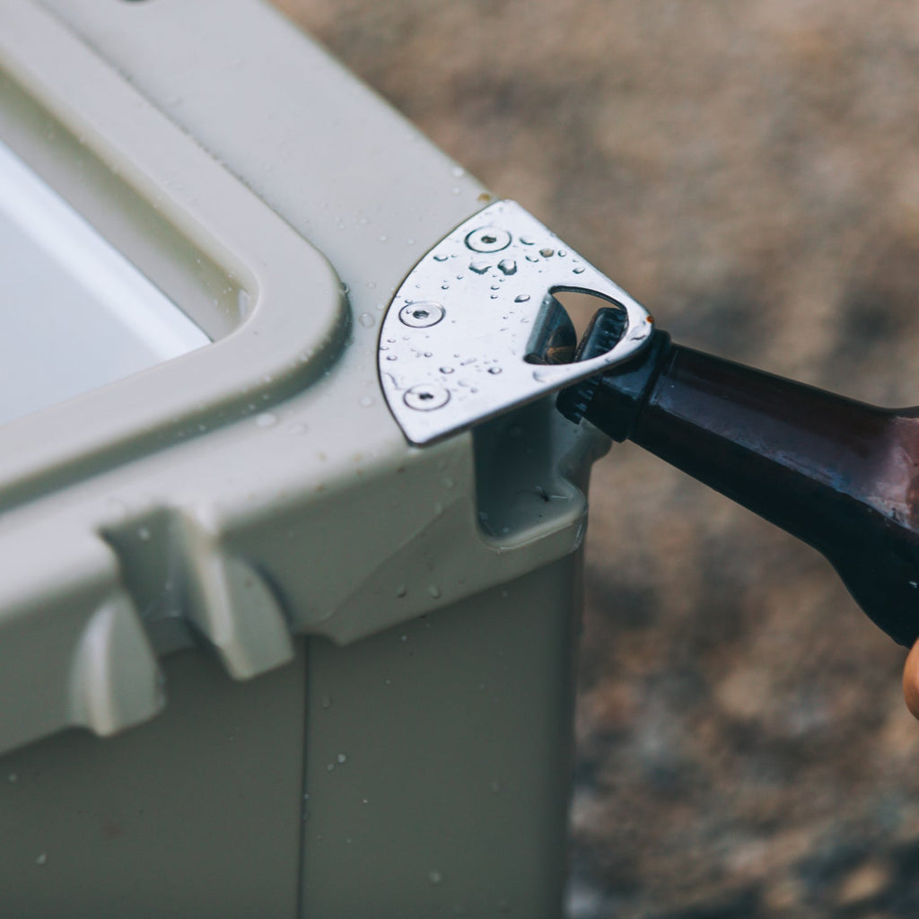 45 QT Ultra-Tough Cooler (D1O2)